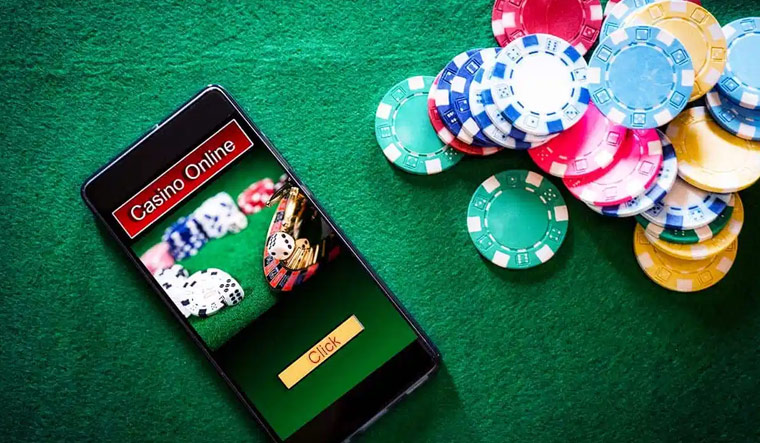 What is the role of RNGs in Online Casino Gaming?